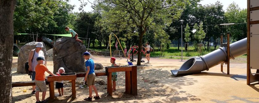 Óhegy park playground